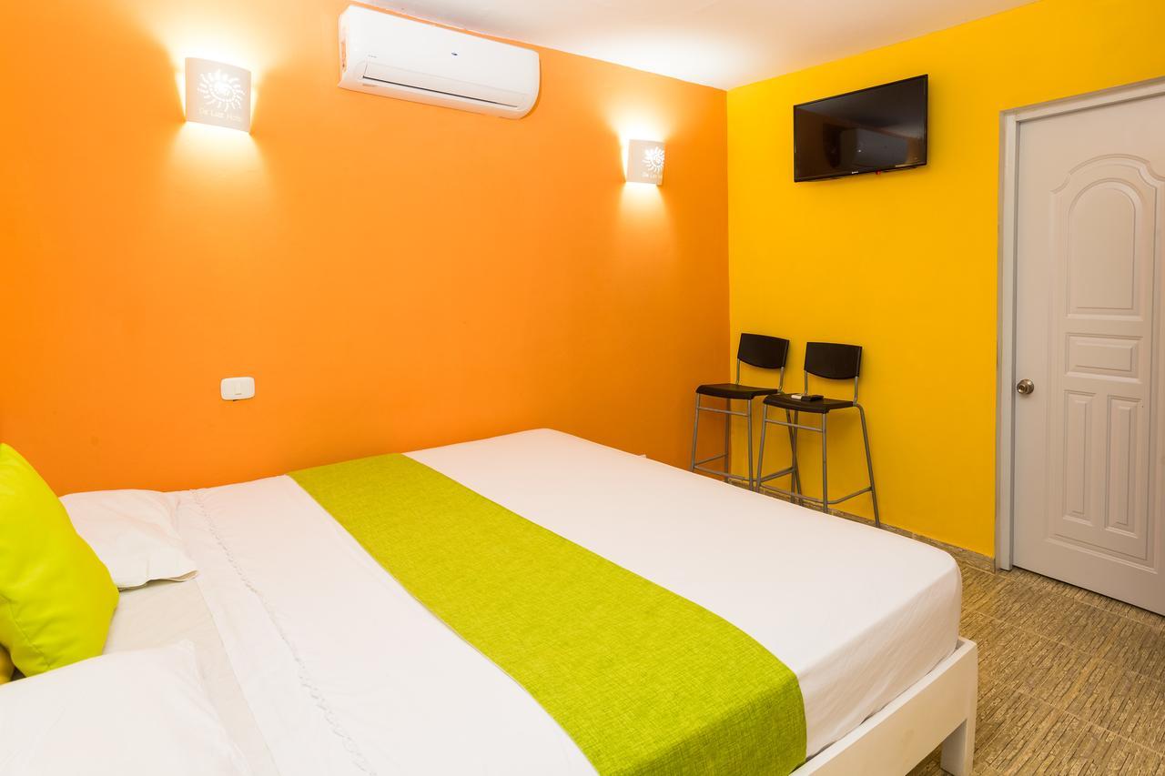 De luz Hotel El Limon Buitenkant foto